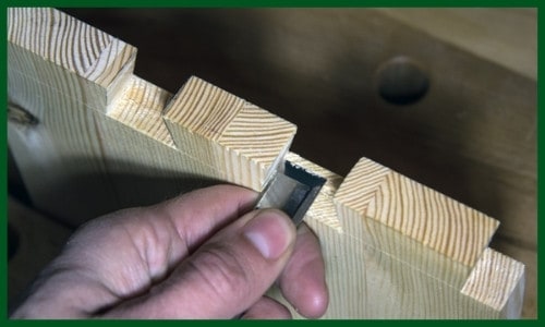 Making A Dovetail Joint by Hand